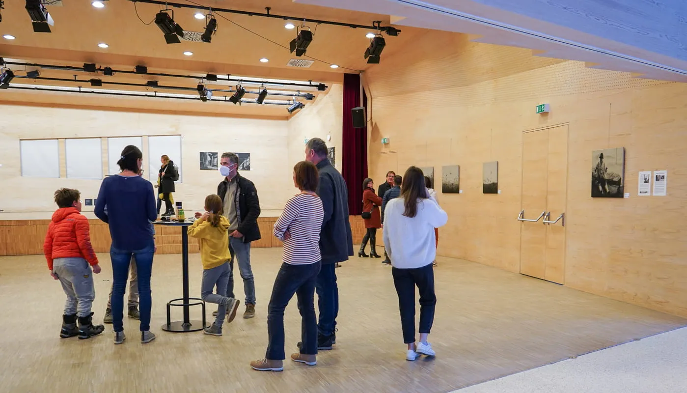 Ausstellungsansicht HEIMAT IM KONTRAST